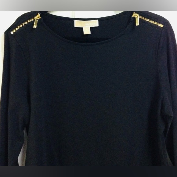 Michael Kors Black Tunic  Gold Hardware Style Long Sleeve Top Size 2X - Picture 2 of 7